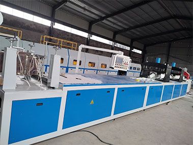 伺服液壓牽引機(jī)的優(yōu)點(diǎn)有哪些？