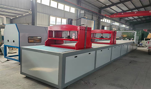 拉擠設(shè)備中導(dǎo)氈器問題的解決方案